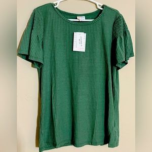 Lularoe Stephanie top Size M BNWT